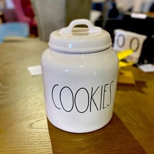 Rae Dunn Cookie Jar